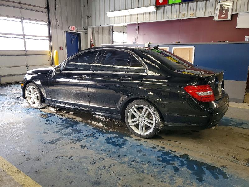 Photo 2 from auction – 2013 MERCEDES-BENZ C 300 4MAT with VIN WDDGF8AB3DA834233