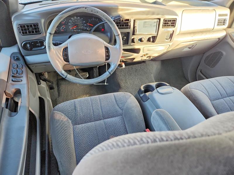 Photo 8 from auction – 2001 FORD EXCURSION with VIN 1FMNU41S71EB37924
