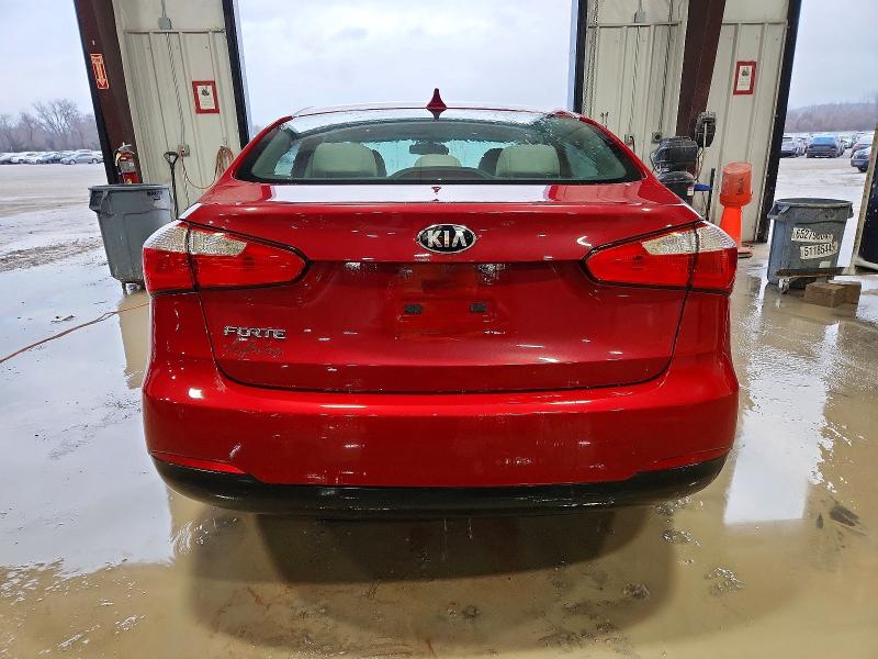 Photo 6 from auction – 2015 KIA FORTE LX with VIN KNAFX4A62F5430511
