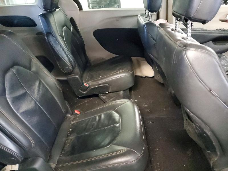 Photo 11 from auction – 2017 CHRYSLER PACIFICA T with VIN 2C4RC1BG9HR524571