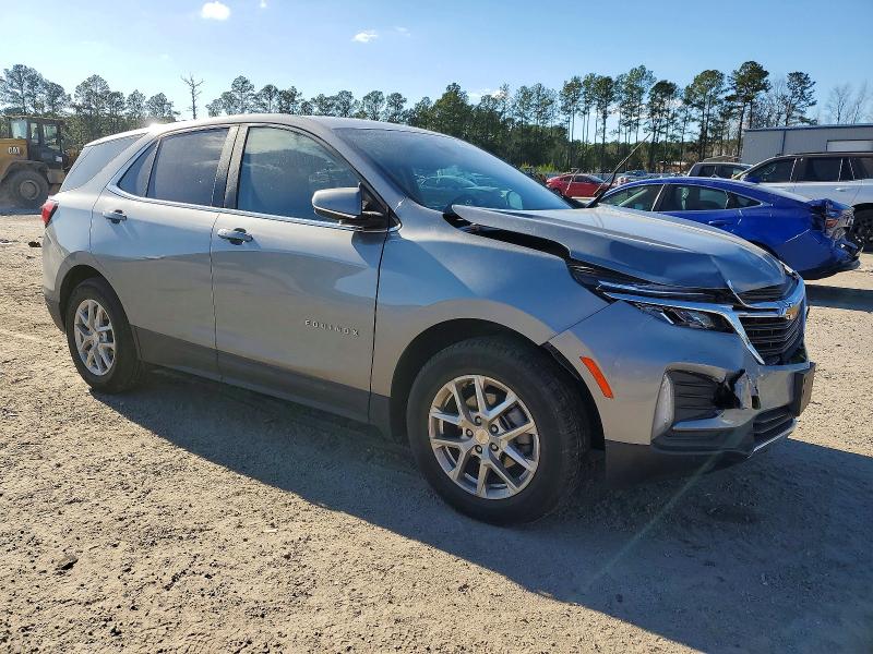 Photo 4 from auction – 2023 CHEVROLET EQUINOX LT with VIN 3GNAXKEG2PL140167