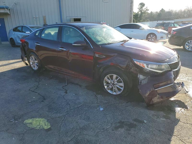 Photo 4 from auction – 2016 KIA OPTIMA LX with VIN 5XXGT4L33GG067607