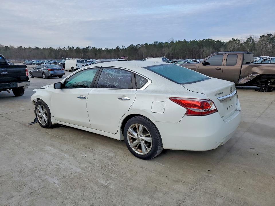 Photo 2 from auction – 2013 NISSAN ALTIMA with VIN 1N4AL3AP5DC294241