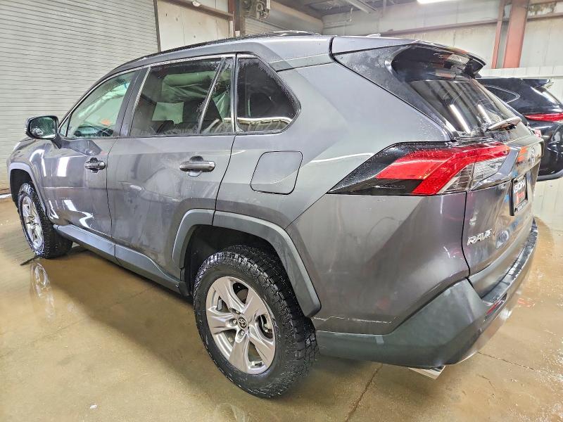 Photo 2 from auction – 2023 TOYOTA RAV4 XLE with VIN 2T3P1RFV9PW359565