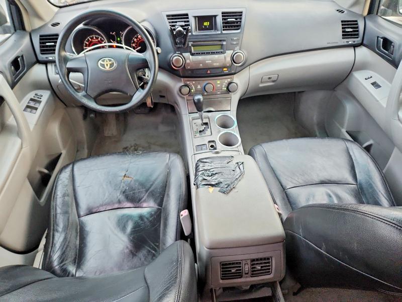 Photo 8 from auction – 2008 TOYOTA HIGHLANDER with VIN JTEDS41A882038470