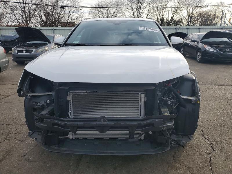 Photo 5 from auction – 2024 AUDI Q3 PREMIUM with VIN WA1EECF38R1078652