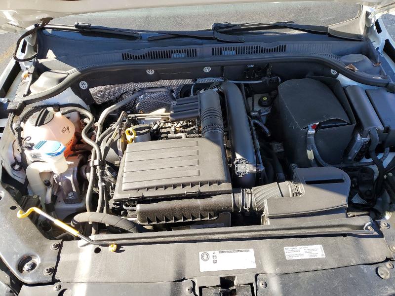 Photo 11 from auction – 2017 VOLKSWAGEN JETTA with VIN 3VWDB7AJXHM338619