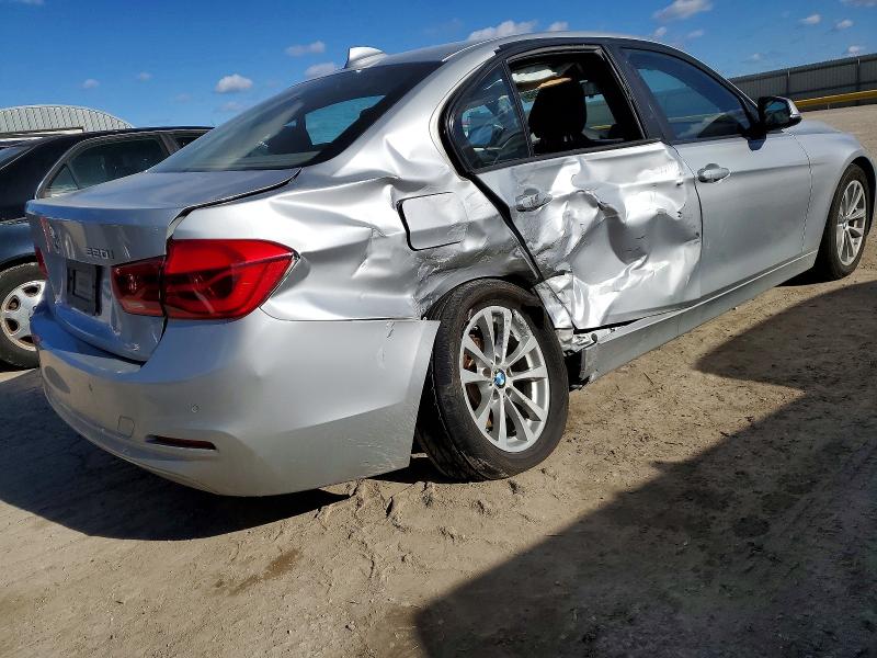 Photo 3 from auction – 2016 BMW 320 with VIN WBA8E1G5XGNU10908