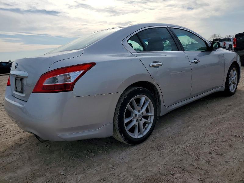 Photo 3 from auction – 2009 NISSAN MAXIMA S with VIN 1N4AA51E89C856267