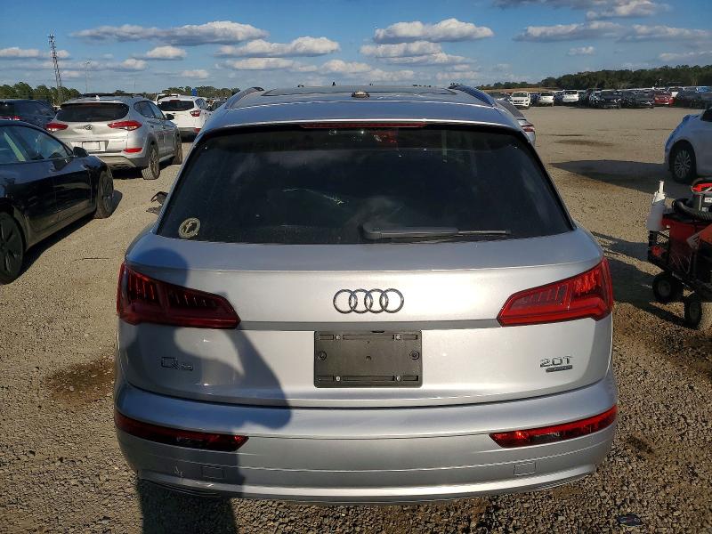 Photo 6 from auction – 2018 AUDI Q5 with VIN WA1ANAFY2J2249313