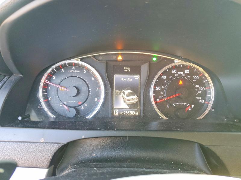 Photo 9 from auction – 2016 TOYOTA CAMRY with VIN 4T1BF1FK4GU124941