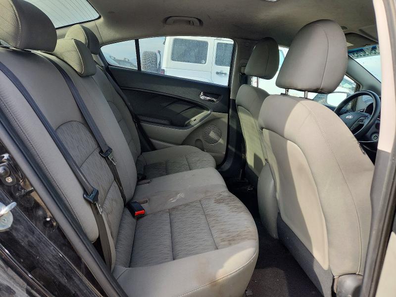 Photo 10 from auction – 2015 KIA FORTE LX with VIN KNAFK4A68F5366487