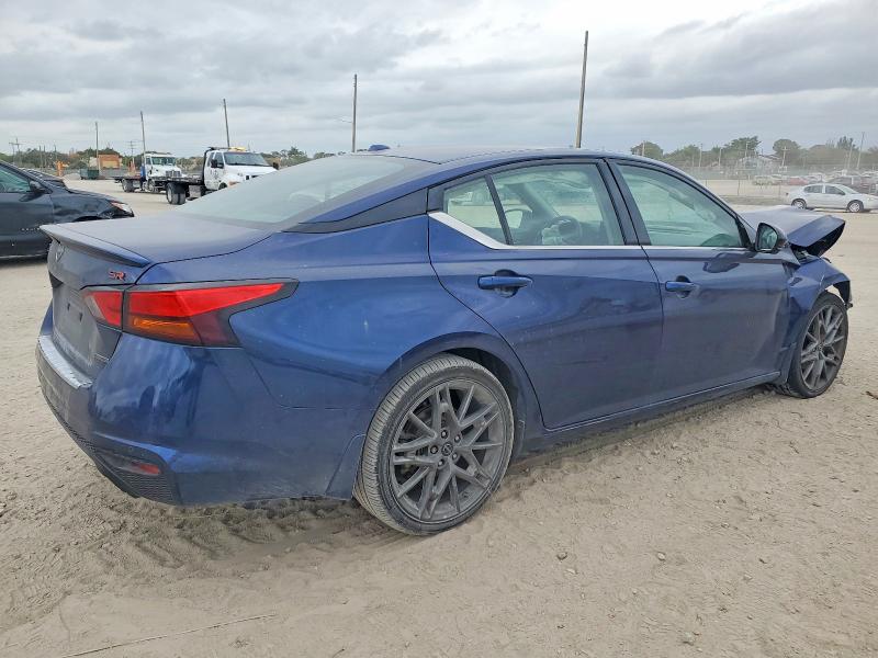 Photo 3 from auction – 2023 NISSAN ALTIMA with VIN 1N4AL4CV3PN386779
