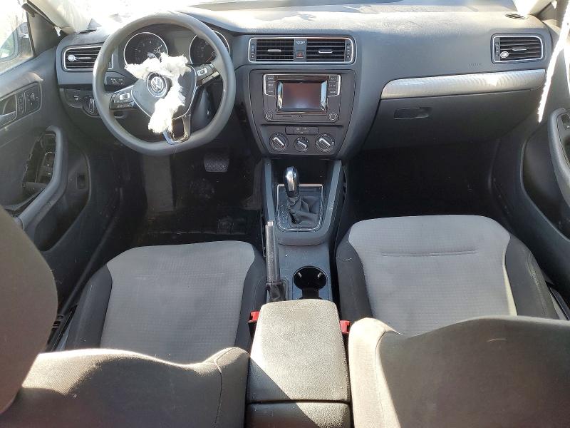 Photo 8 from auction – 2017 VOLKSWAGEN JETTA with VIN 3VW2B7AJ2HM263406