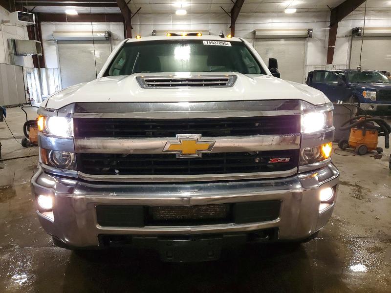 Photo 5 from auction – 2017 CHEVROLET SILVERADO with VIN 1GC1KVEY6HF149225