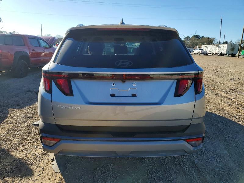 Photo 6 from auction – 2026 HYUNDAI TUCSON SEL with VIN 5NMJB3DE5TH638058