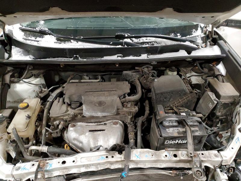 Photo 12 from auction – 2015 TOYOTA RAV4 LIMIT with VIN 2T3DFREV2FW266648