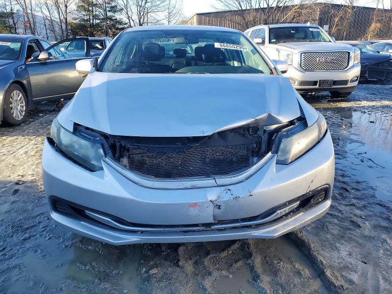 Photo 5 from auction – 2015 HONDA CIVIC SE with VIN 19XFB2F7XFE103785