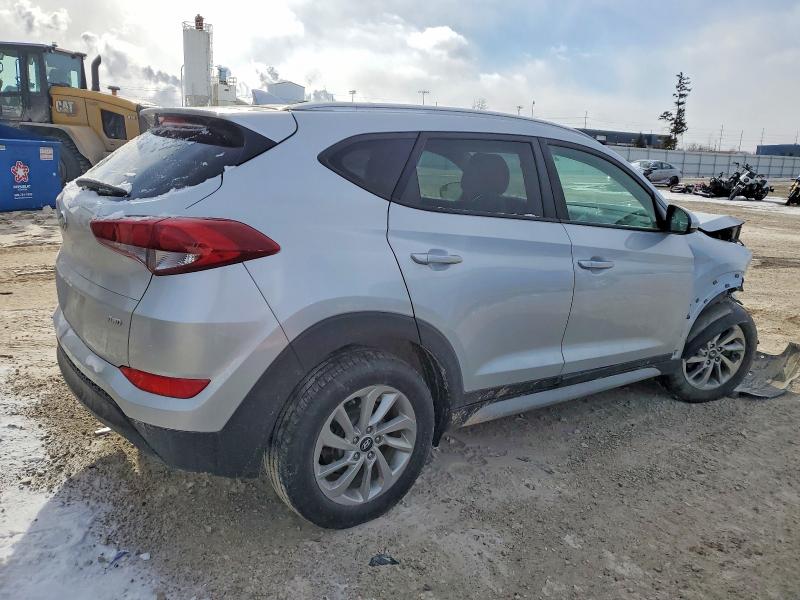 Photo 3 from auction – 2018 HYUNDAI TUCSON with VIN KM8J3CA47JU608165