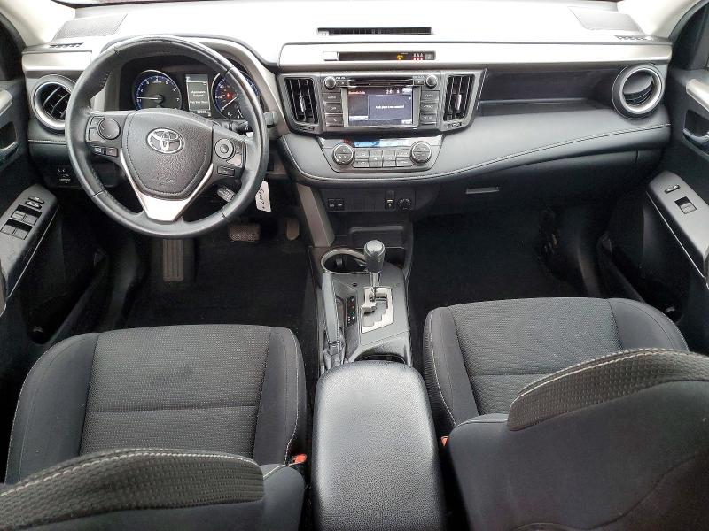 Photo 8 from auction – 2017 TOYOTA RAV4 XLE with VIN 2T3RFREV4HW631341