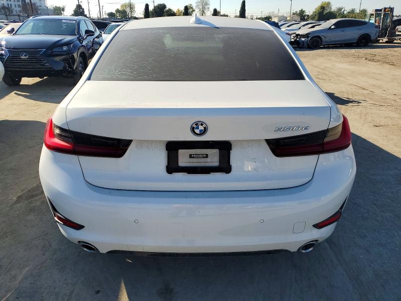 Photo 6 from auction – 2022 BMW 330E with VIN 3MW5P7J08N8C54848