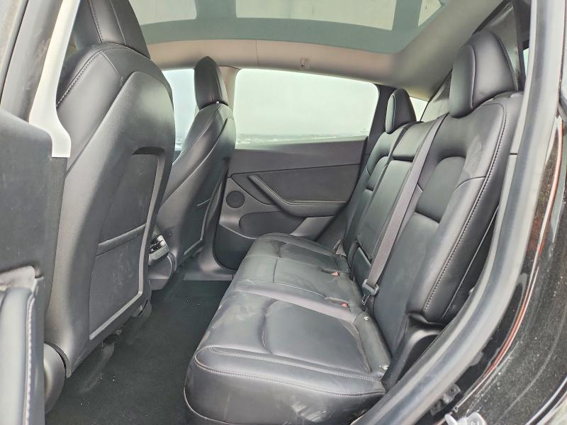 Photo 10 from auction – 2021 TESLA MODEL Y with VIN 5YJYGDEF8MF134779