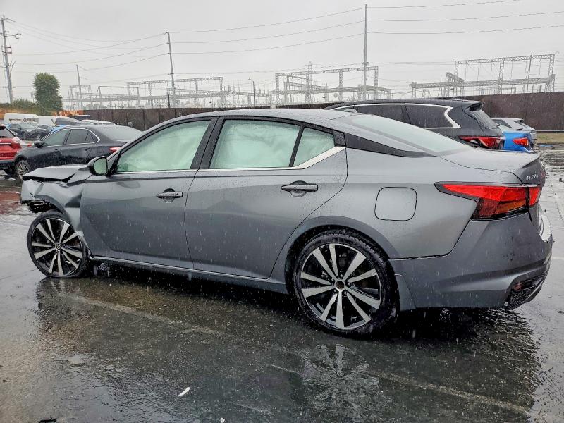 Photo 2 from auction – 2022 NISSAN ALTIMA SR with VIN 1N4BL4CV7NN349509