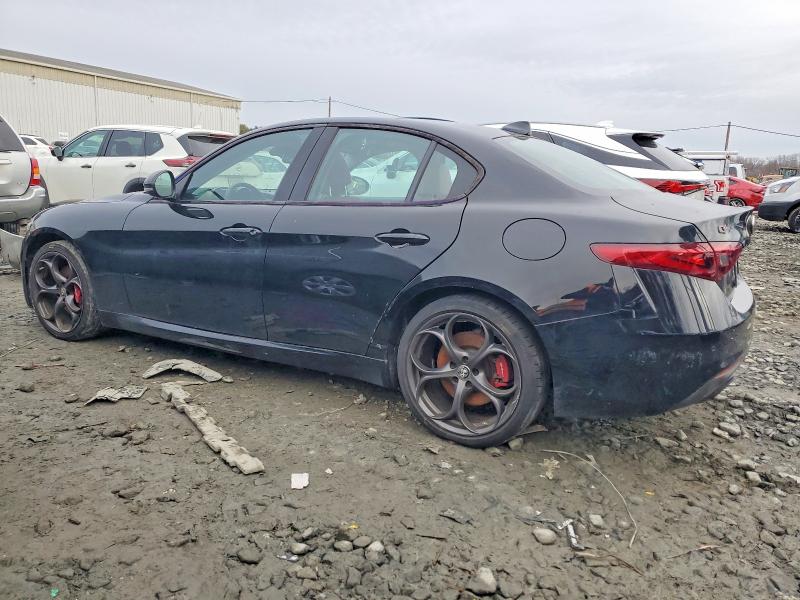 Photo 2 from auction – 2019 ALFA ROMEO GIULIA with VIN ZARFANAN5K7612452