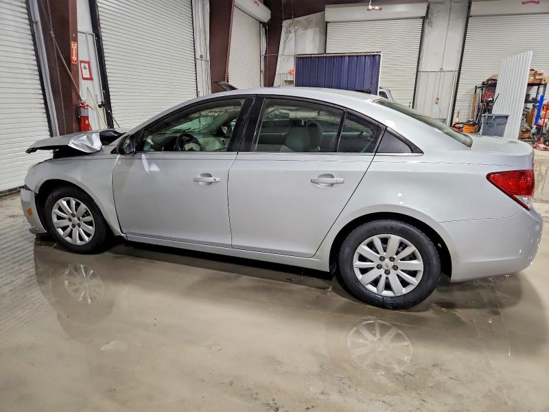 Photo 2 from auction – 2011 CHEVROLET CRUZE LS with VIN 1G1PC5SH7B7273090