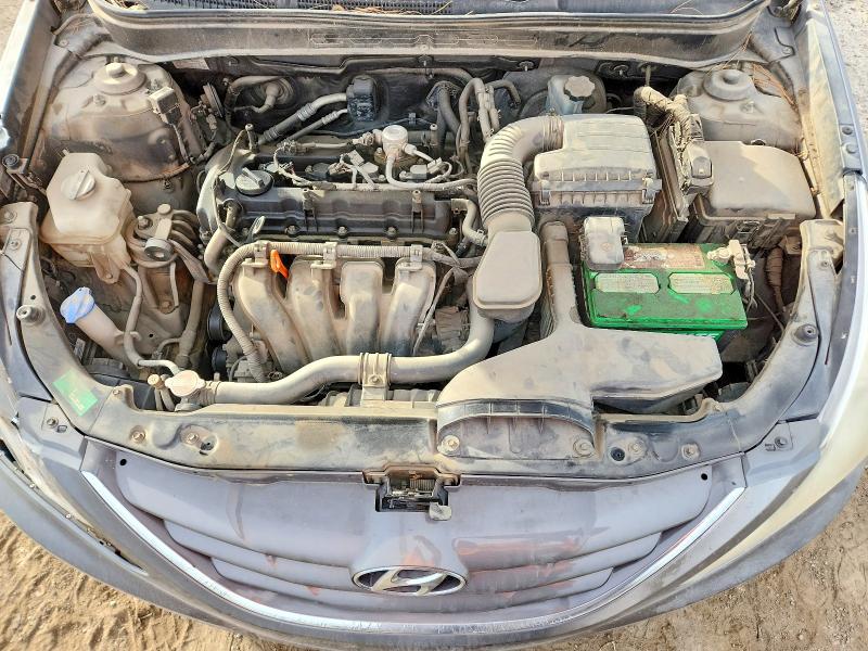 Photo 11 from auction – 2011 HYUNDAI SONATA with VIN 5NPEB4AC0BH285644