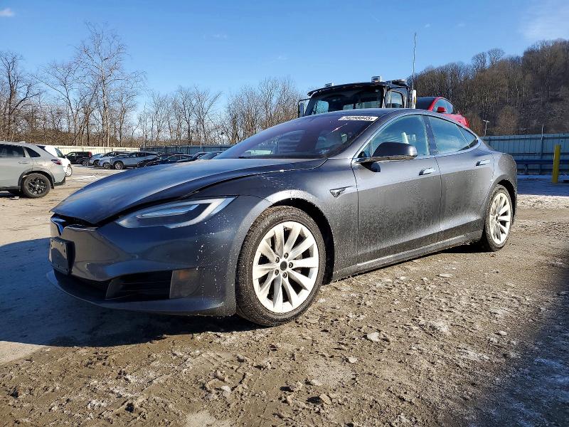 TESLA MODEL S 2017 with VIN 5YJSA1E20HF207460 - Photo from auction