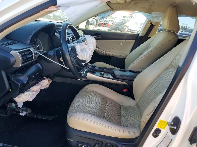 Photo 7 from auction – 2015 LEXUS IS with VIN JTHBF1D2XF5081852