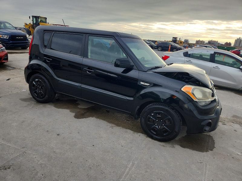 Photo 4 from auction – 2012 KIA SOUL with VIN KNDJT2A53C7744964