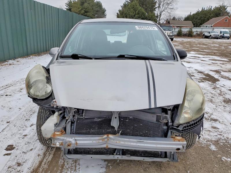Photo 5 from auction – 2008 HONDA FIT with VIN JHMGD37478S005529