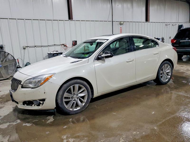 BUICK REGAL 2015 with VIN 2G4GK5EXXF9285862 - Photo from auction
