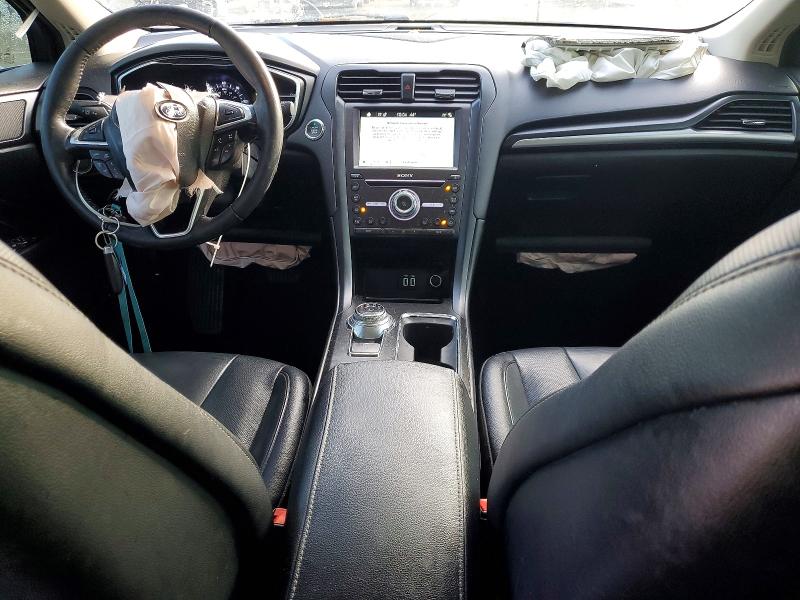 Photo 8 from auction – 2019 FORD FUSION with VIN 3FA6P0RU8KR117409