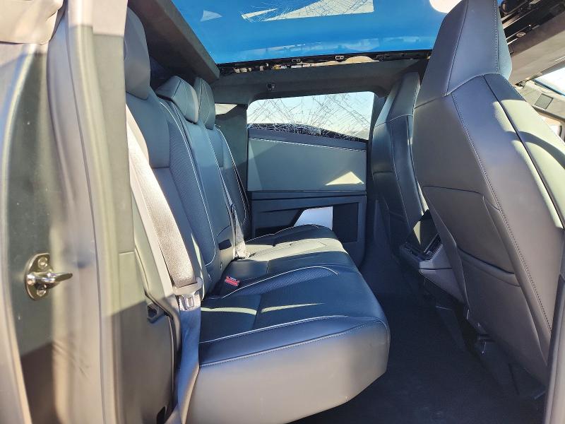 Photo 10 from auction – 2024 TESLA CYBERTRUCK with VIN 7G2CEHED6RA040486