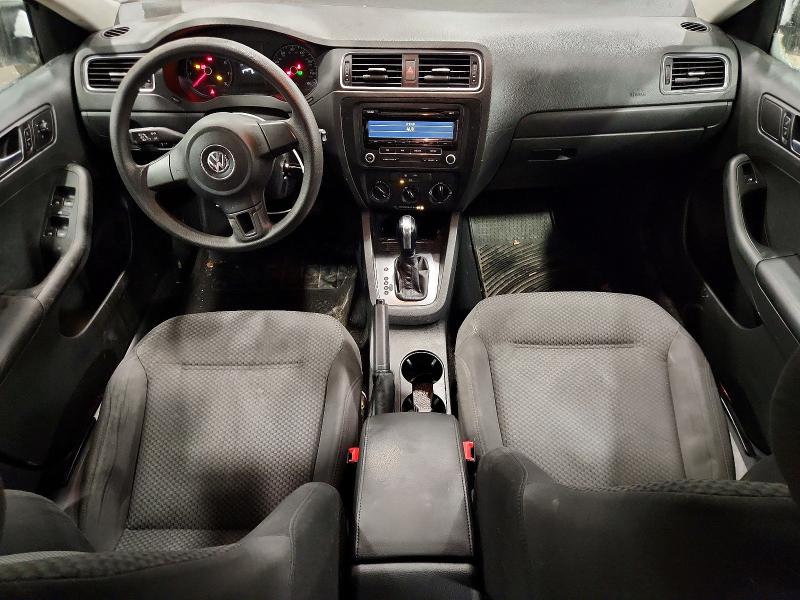 Photo 8 from auction – 2014 VOLKSWAGEN JETTA BASE with VIN 3VW2K7AJ5EM409826