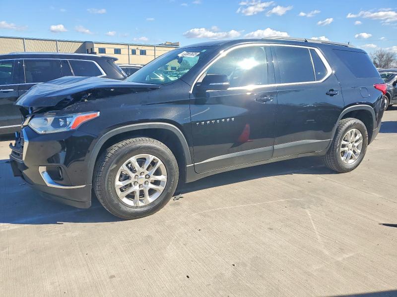 CHEVROLET TRAVERSE 2021 with VIN 1GNERGKW2MJ221208 - Photo from auction