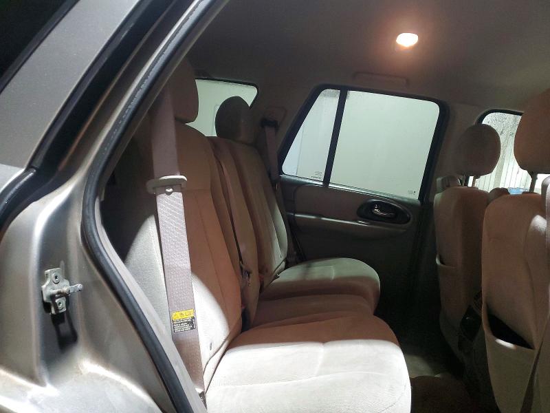 Photo 10 from auction – 2005 CHEVROLET TRAILBLAZE with VIN 1GNDT13S652142335