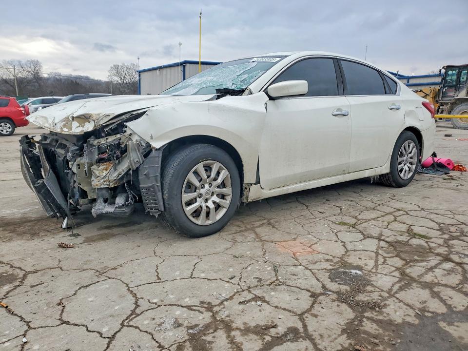 NISSAN ALTIMA 2.5 2016 with VIN 1N4AL3AP4GN312415 - Photo from auction
