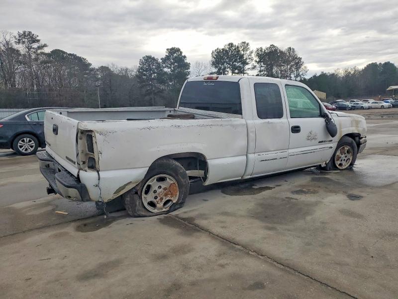 Photo 3 from auction – 2004 CHEVROLET SILVERADO with VIN 2GCEC19TX41191047
