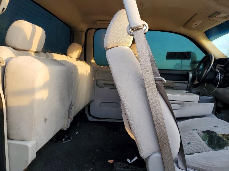 Photo 10 from auction – 2008 CHEVROLET SILVERADO with VIN 2GCEK19J181149227