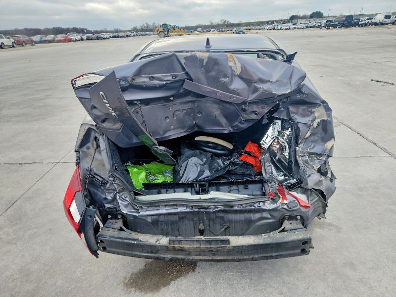 Photo 6 from auction – 2016 HONDA CIVIC with VIN 2HGFC1F39GH642930