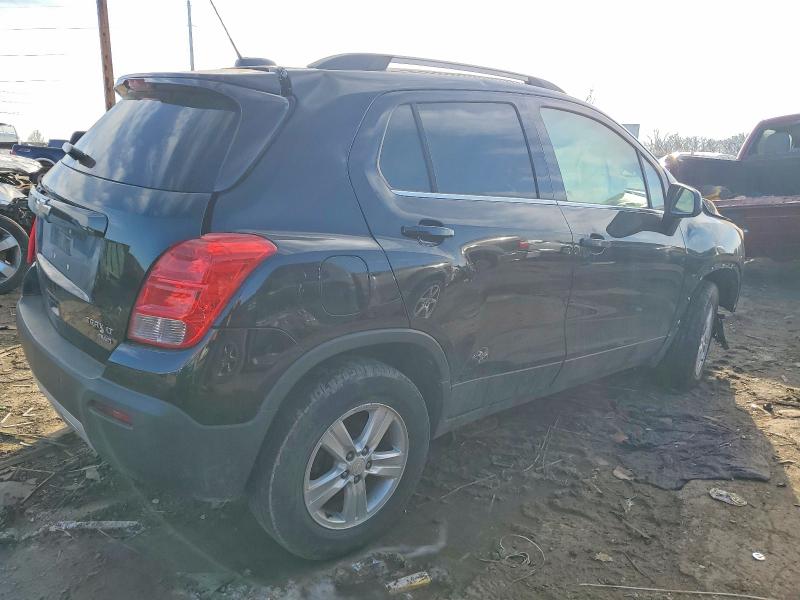 Photo 3 from auction – 2016 CHEVROLET TRAX 1LT with VIN 3GNCJPSB8GL196906