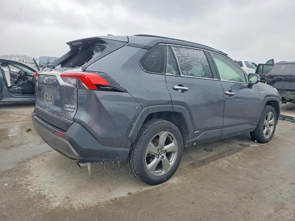 Photo 3 from auction – 2019 TOYOTA RAV4 LIMIT with VIN JTMDWRFV2KD518405