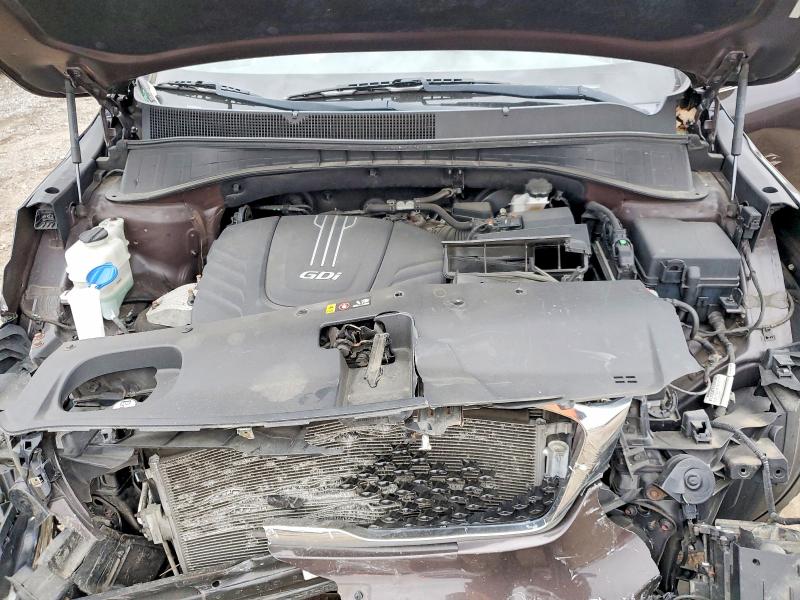 Photo 12 from auction – 2016 KIA SORENTO EX with VIN 5XYPH4A53GG050131