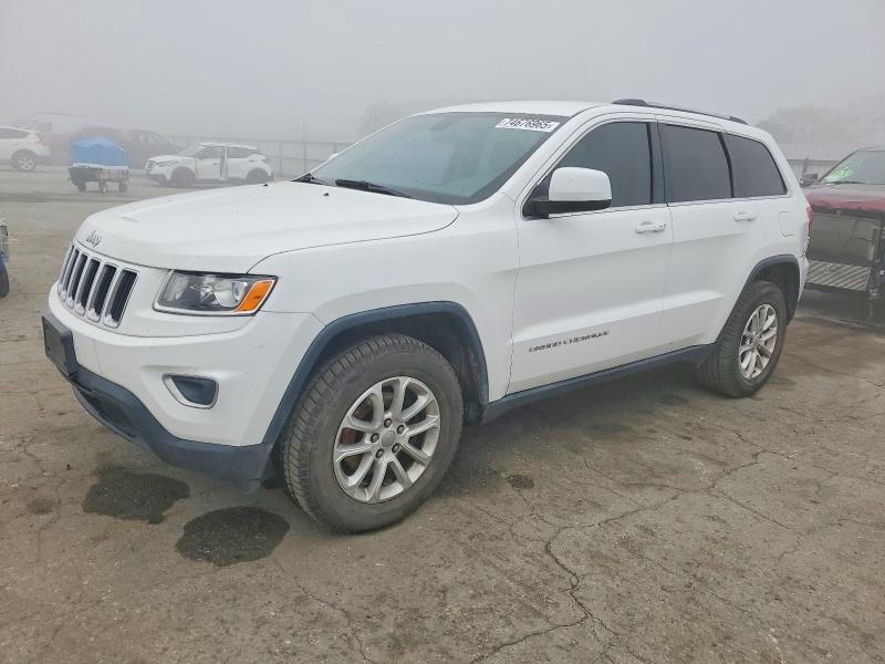 JEEP GRAND CHER 2015 with VIN 1C4RJFAGXFC214715 - Photo from auction