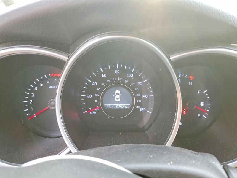 Photo 9 from auction – 2015 KIA OPTIMA with VIN KNAGM4A78F5628080