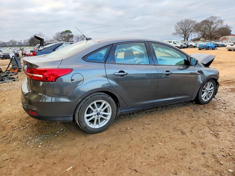Photo 3 from auction – 2018 FORD FOCUS SE with VIN 1FADP3F25JL206928